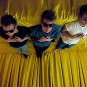 Happyness - List pictures