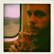 Looking Glass - List pictures