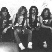 Razor - List pictures