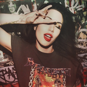 Dorothy - List pictures