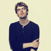 Ryan Hemsworth - List pictures