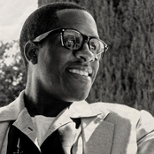 Ryan Toby - List pictures