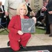 Barbara Mandrell - List pictures