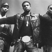 Next - List pictures