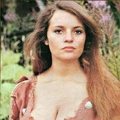 Dana Gillespie - List pictures