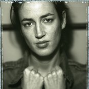 Kinnie Starr - List pictures