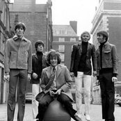 Bee Gees - List pictures