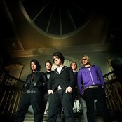 Elliot Minor - List pictures