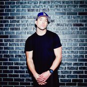 Mike Stud - List pictures
