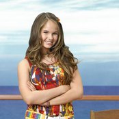 Debby Ryan - List pictures