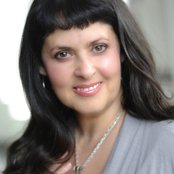 Maria Del Rey - List pictures