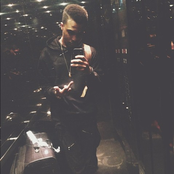 Johnny Rain - List pictures