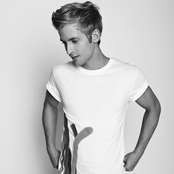 Sebastian Lind - List pictures