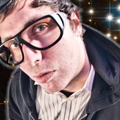 Pretty Lights - List pictures