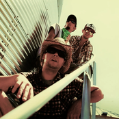 Redneck Souljers - List pictures