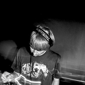 Addison Groove - List pictures