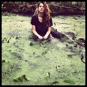 Doe Paoro - List pictures