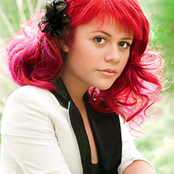 Allison Iraheta - List pictures