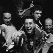 Capital Inicial - List pictures