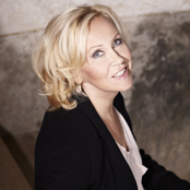 Agnetha Faltskog - List pictures