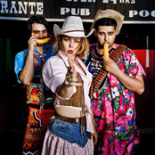 Bonde Do Role - List pictures