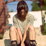 Dia Frampton - List pictures