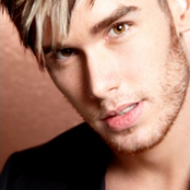 Colton Dixon - List pictures