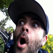 Mc Chris - List pictures