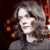 Laura Cantrell - List pictures