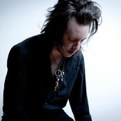 Wymond Miles - List pictures