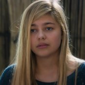 Louane - List pictures