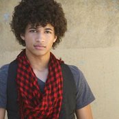 Jordan Fisher - List pictures