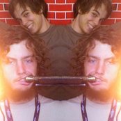 The Elwins - List pictures