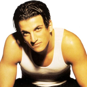 Peter Andre - List pictures