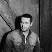 Jay James Picton - List pictures