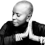 Angelique Kidjo - List pictures