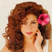 Gloria Estefan - List pictures