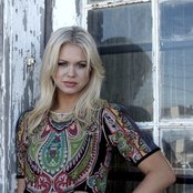 Chloe Johns - List pictures