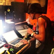 Lil' Twist - List pictures