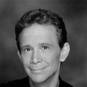 Joel Grey - List pictures