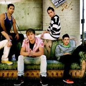 V Factory - List pictures