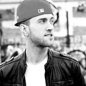 Mike Hough - List pictures