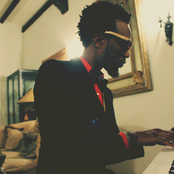 Polyester The Saint - List pictures