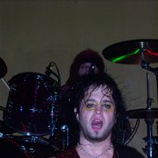 Saliva - List pictures