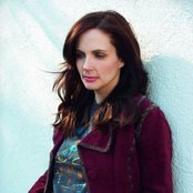 Lori Mckenna - List pictures