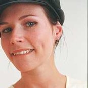 Nina Persson - List pictures