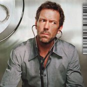 Hugh Laurie - List pictures