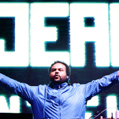 Carlos Jean - List pictures