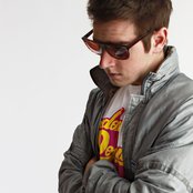 Scotty Dynamo - List pictures