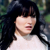 Andrea Corr - List pictures